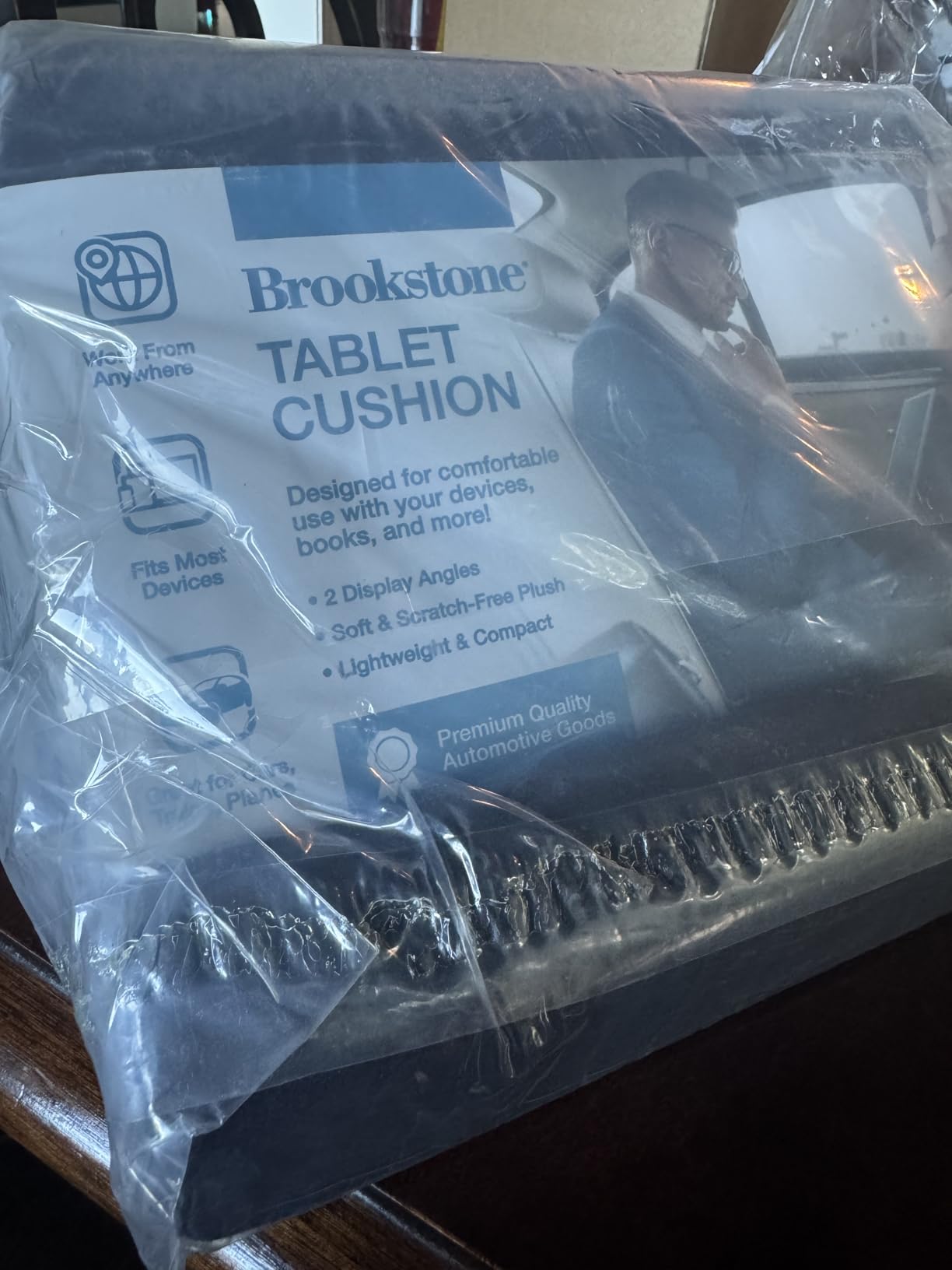 Brookstone Tablet Lap Cushion - Tablet/Phone/Ebook Holder for Bed, Flights, and Travel, Memory Foam Lap Desk for Reading and Hands Free Viewing, Compatible iPad and Kindle Accessories, Blue customer photo 1