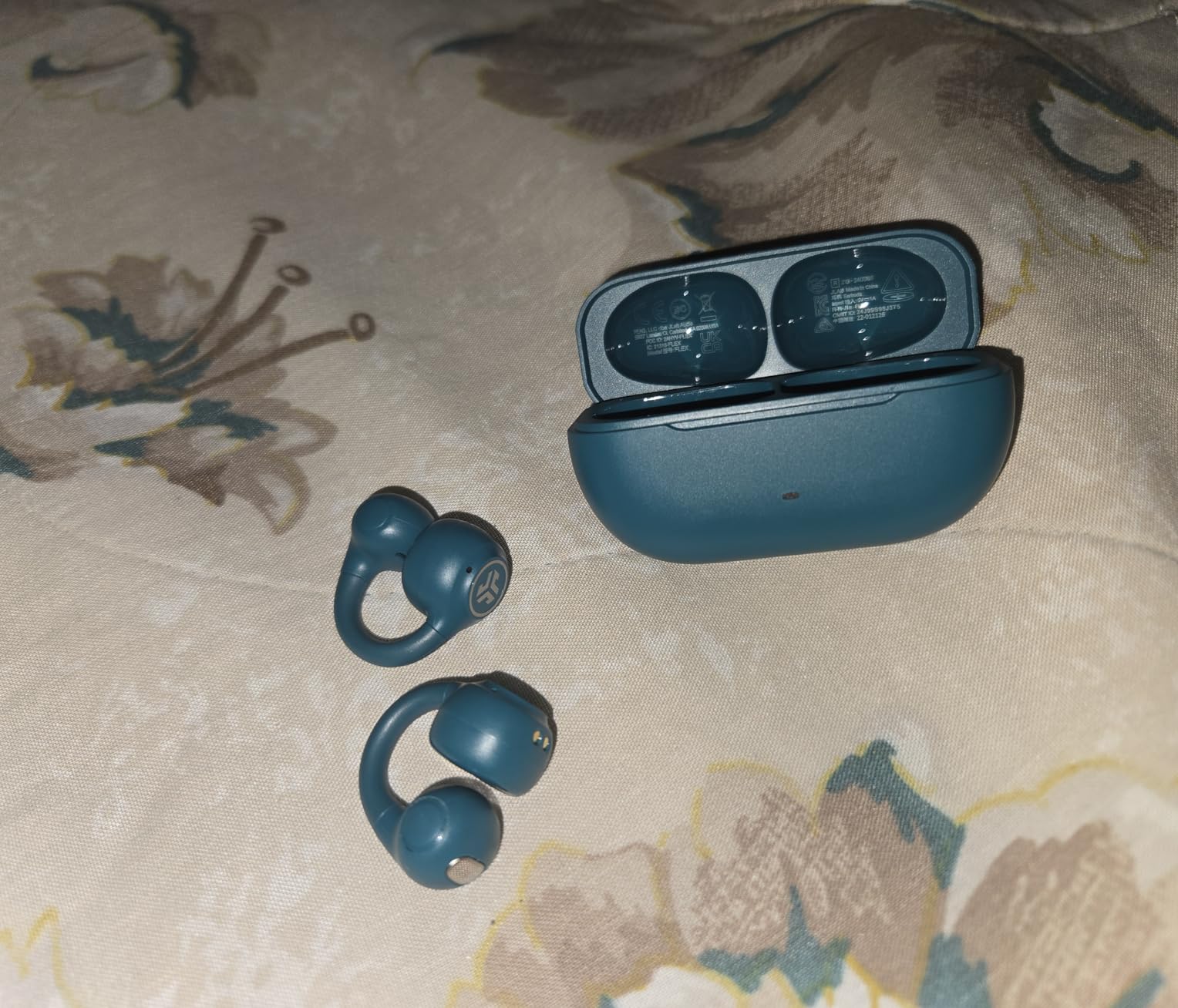 JLab, Flex, Open Ear Earbuds, Clip On Wireless Bluetooth Earbuds, Open Ear Headphones, Teal customer photo 1