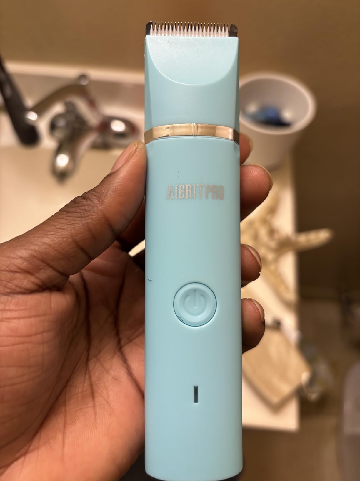 AIBRIT PRO Electric Bikini Trimmer for Women,2 in 1 Electric Shaver for Women Pubic Hair, Portable Razors for Shaving with 2 Trimmer Heads,IPX7 Waterproof (Blue) customer photo 2