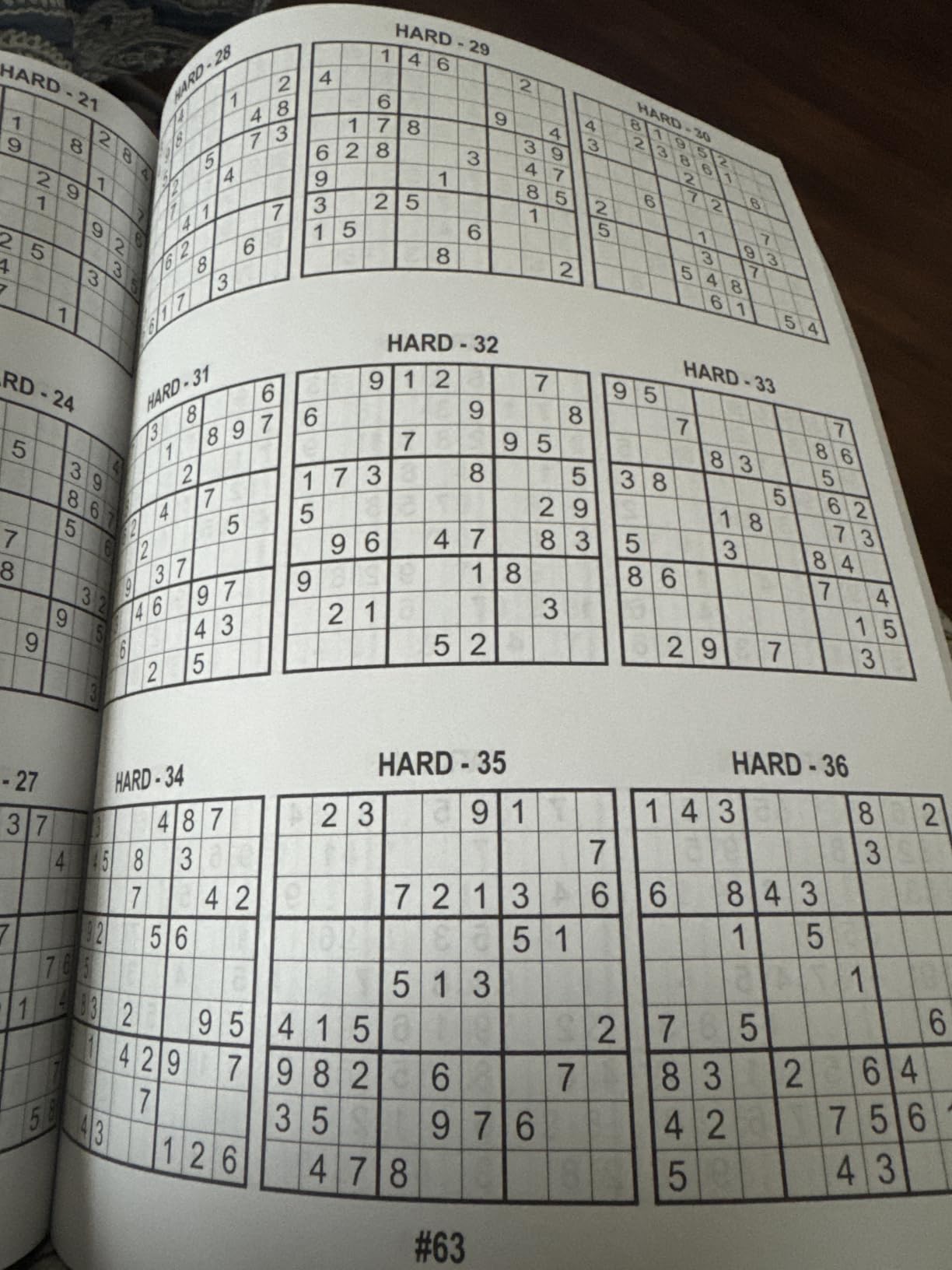 Huge Book of Large Print Word Search: 9000 Words - 224 Puzzles - Varied Themes - Big Print Word Finds For Adults, Seniors, and Teens (Large Print Puzzle Gifts for Men and Women) customer photo 1