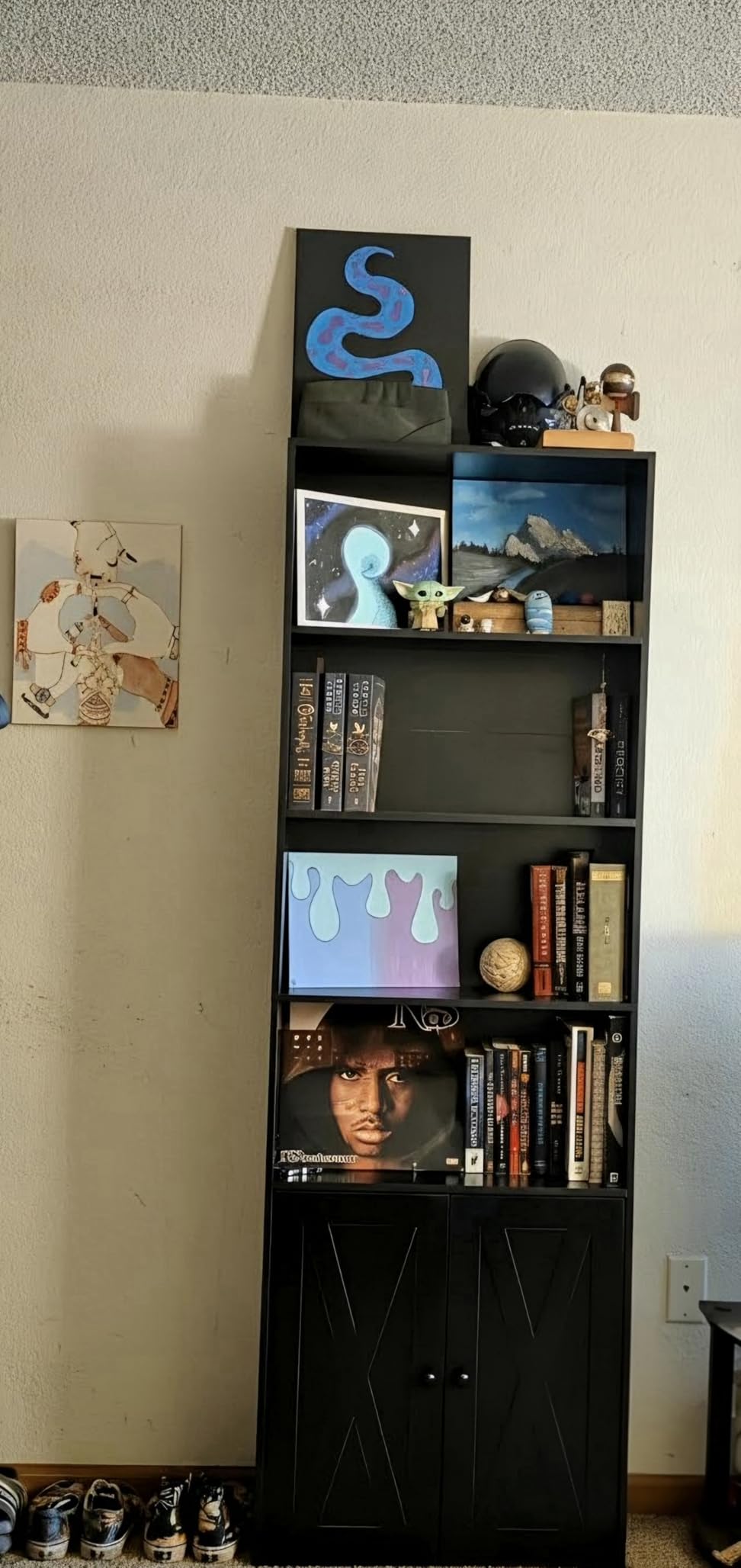 Shintenchi Bookshelf, Industrial Bookshelves and Bookcases with Doors Floor Standing 6 Shelf Display Storage Shelves 70.9 inches Tall Bookcase for Home Office, Living Room (Black) customer photo 1