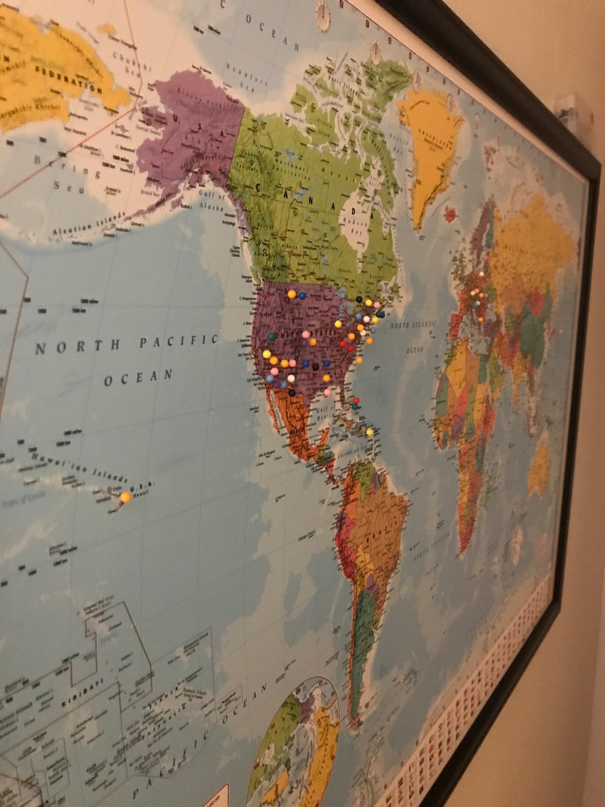 Outus 500 Pieces Map Push Pins Map Tacks Plastic Round Head Tacks with Steel Points(Metallic Color,1/8 Inch) customer photo 2