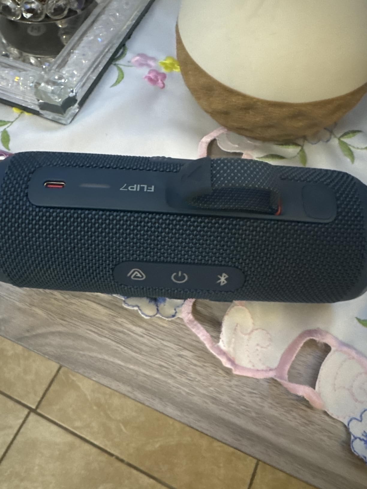JBL Flip 7 Portable Bluetooth Speaker, Waterproof and Drop-Proof - Squad customer photo 2