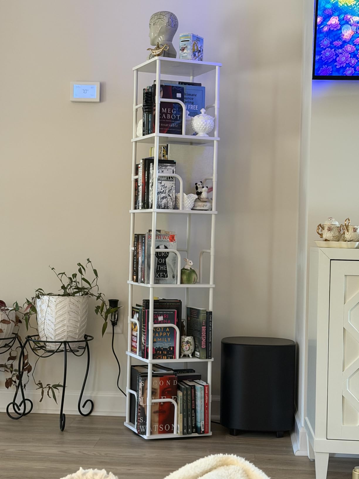 MAHANCRIS 5-Tier Rotating Bookshelf, Freestanding Corner Bookshelf, 360° Spinning Bookcase, Industrial Style Storage Rack with Rails, for Living Room, Bedroom, Study, Rustic Brown and Black BKHR1601 customer photo 2