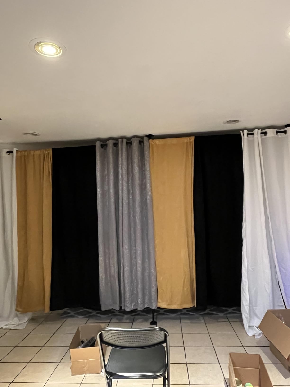 Goovilla Room Divider for Room Separation, 4-10ft(H) 28-70inch(W), Black customer photo 2