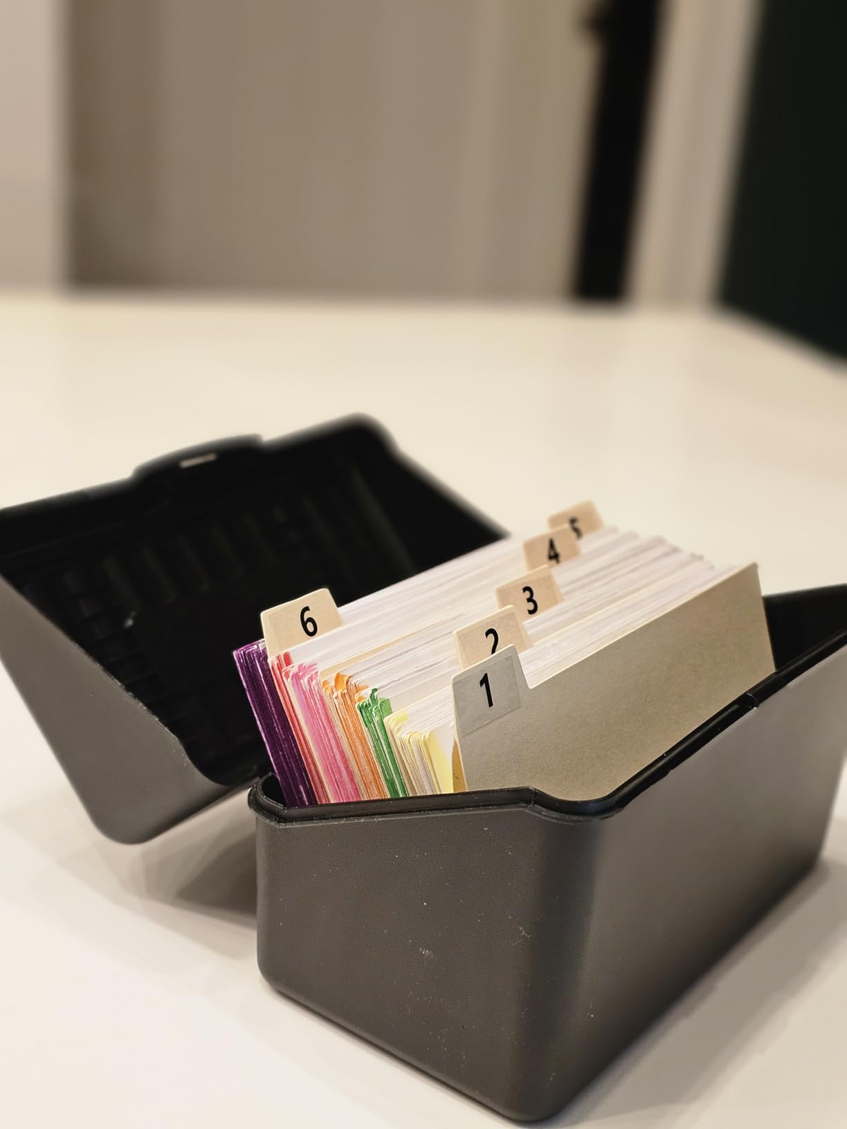 OFFILICIOUS Index Card Box 3x5 - Recipe Box with Manila Dividers & Stickers - Premium Index Card Holder Ideal as Business Card Organizer, Recipe Card Box, Index Card Organizer, Flash Card Holder customer photo 1
