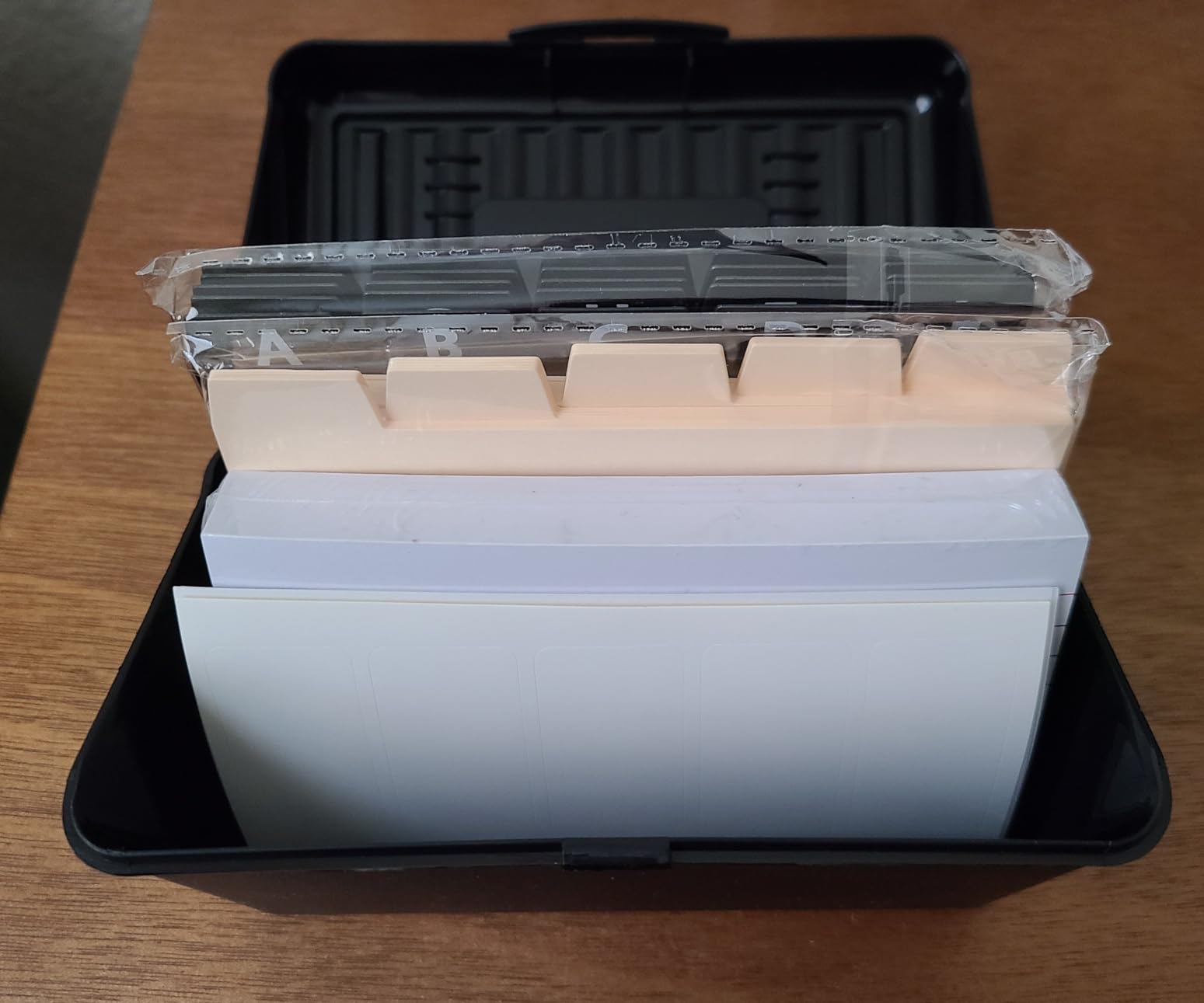 OFFILICIOUS Index Card Box 3x5 - Recipe Box with Manila Dividers & Stickers - Premium Index Card Holder Ideal as Business Card Organizer, Recipe Card Box, Index Card Organizer, Flash Card Holder customer photo 2