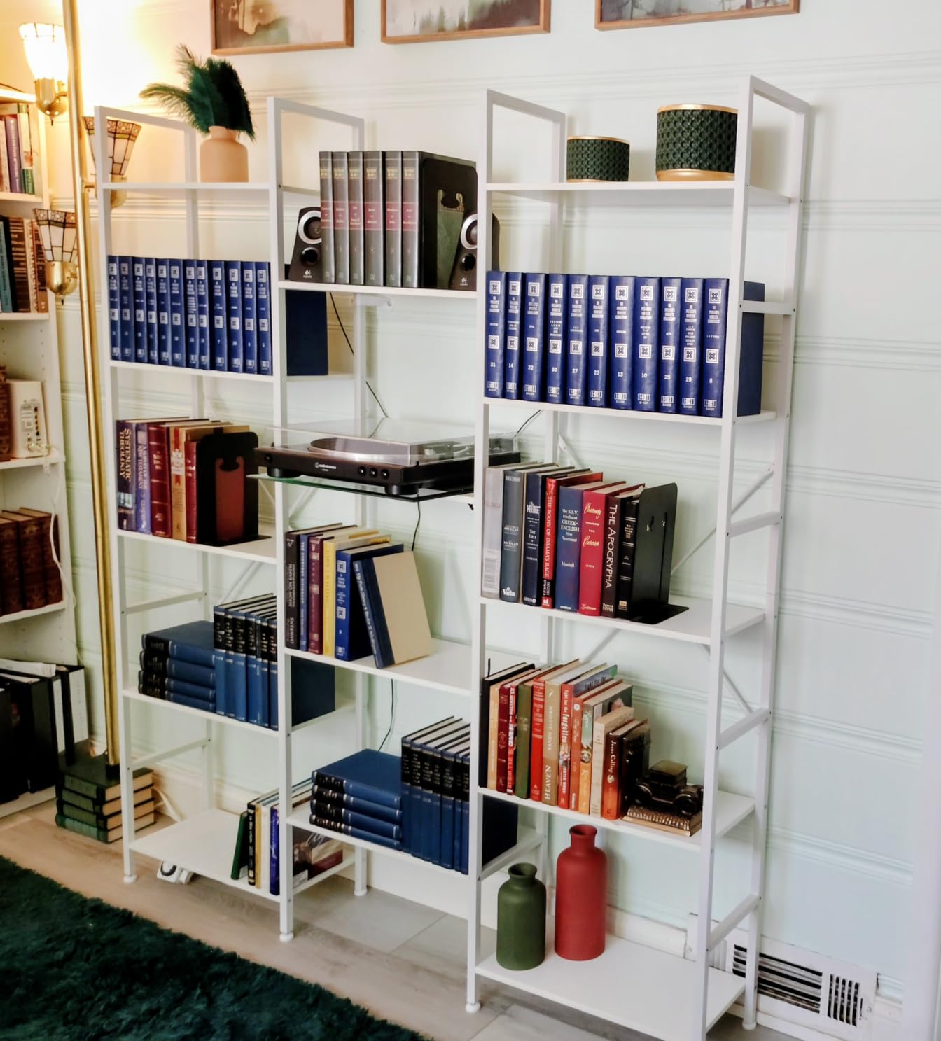 SUPERJARE Triple Bookshelf, Bookcase with 14 Open Display Shelves, Wide Book Shelf Book Case for Home & Office, 5 Tier, Brown customer photo 1