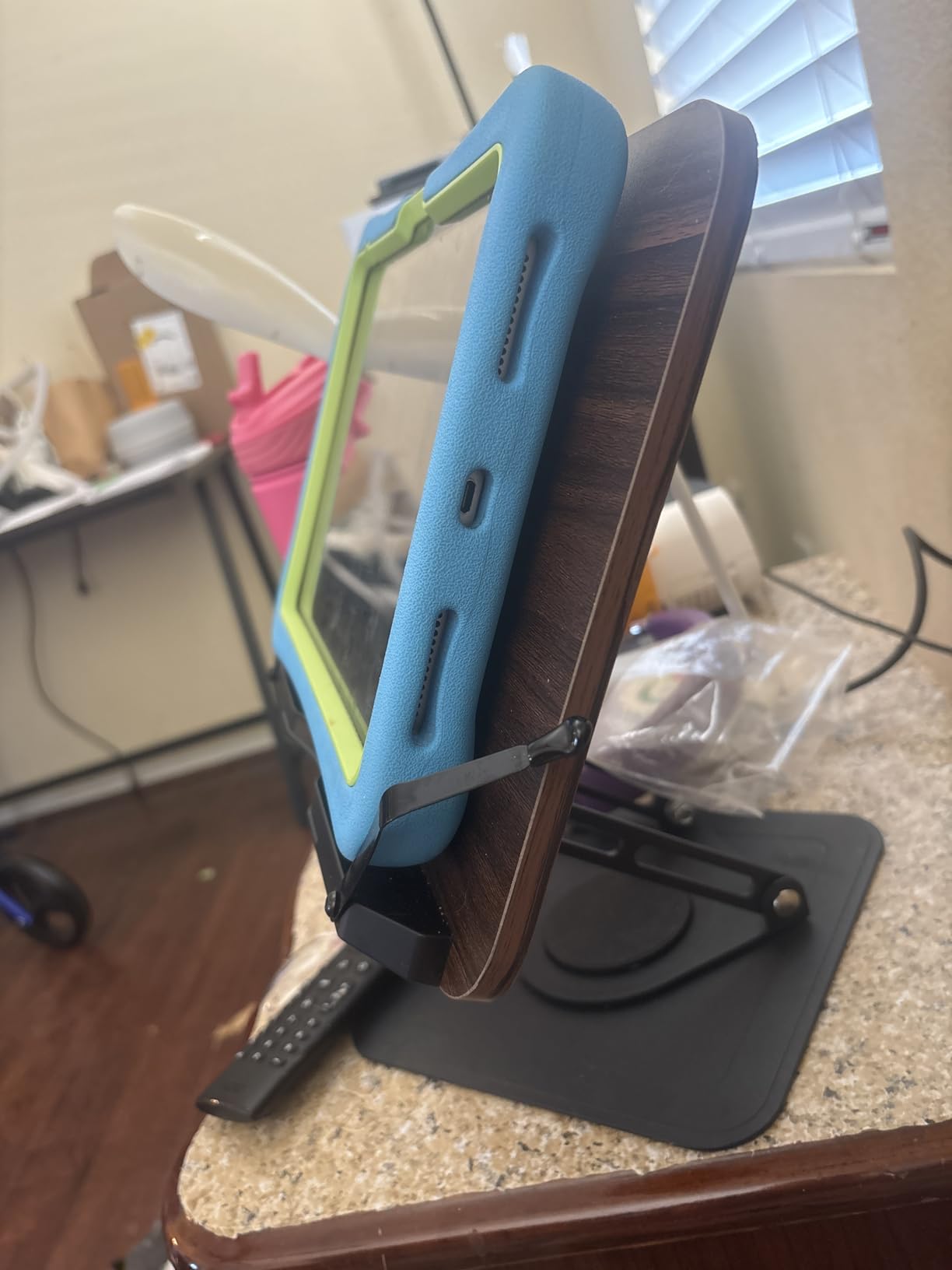 LOXP Book Stand for Reading, 360° Rotating Holder with Page Clip, Ergonomic customer photo 1