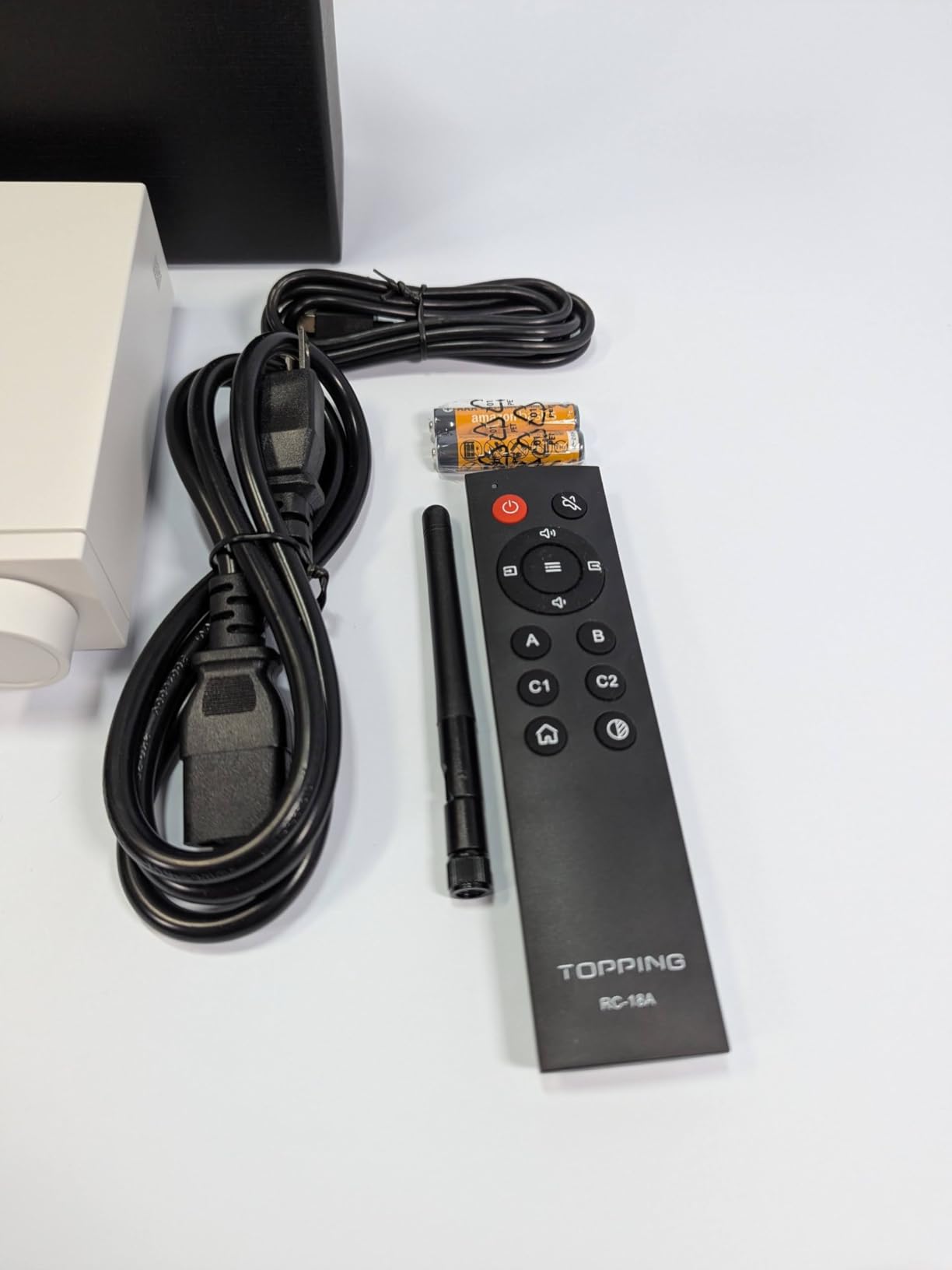 TOPPING DX5 II Hi-Res DAC & Headphone Amp Combo – Dual ES9039Q2M, X-Hybrid Amp, 10-Band PEQ, LDAC Bluetooth 5.1, 4.4mm Balanced & 6.35mm Headphone Output, Preamp Mode, 12V Trigger (Black) customer photo 1