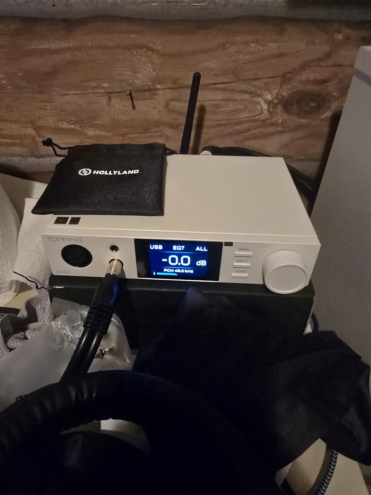 TOPPING DX5 II Hi-Res DAC & Headphone Amp Combo – Dual ES9039Q2M, X-Hybrid Amp, 10-Band PEQ, LDAC Bluetooth 5.1, 4.4mm Balanced & 6.35mm Headphone Output, Preamp Mode, 12V Trigger (Black) customer photo 2