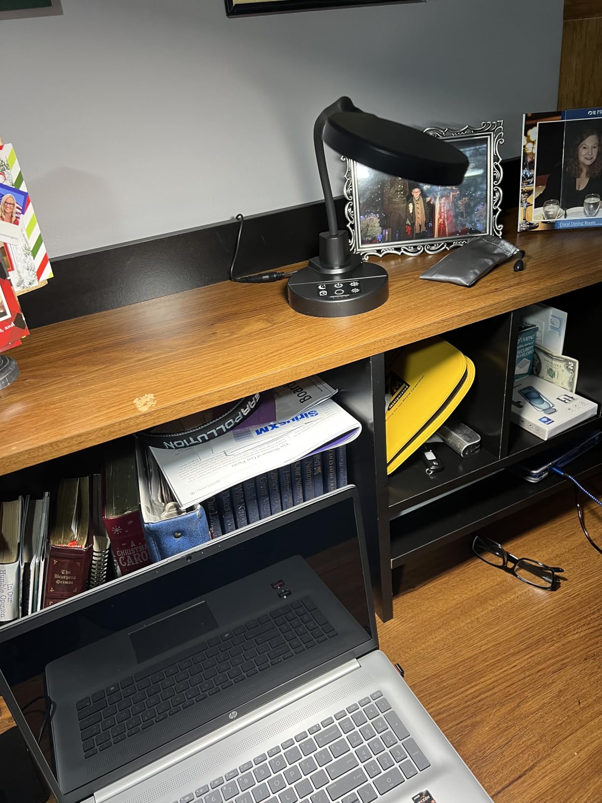 15W LED Desk Lamp with USB Charging Ports – Dimmable Table Lamp with 3 Color Temps, 5 Brightness, 4 Timers, Flexible Gooseneck Light with Base, Eye-Caring Reading Light for Home Office, Bedroom, Study customer photo 2