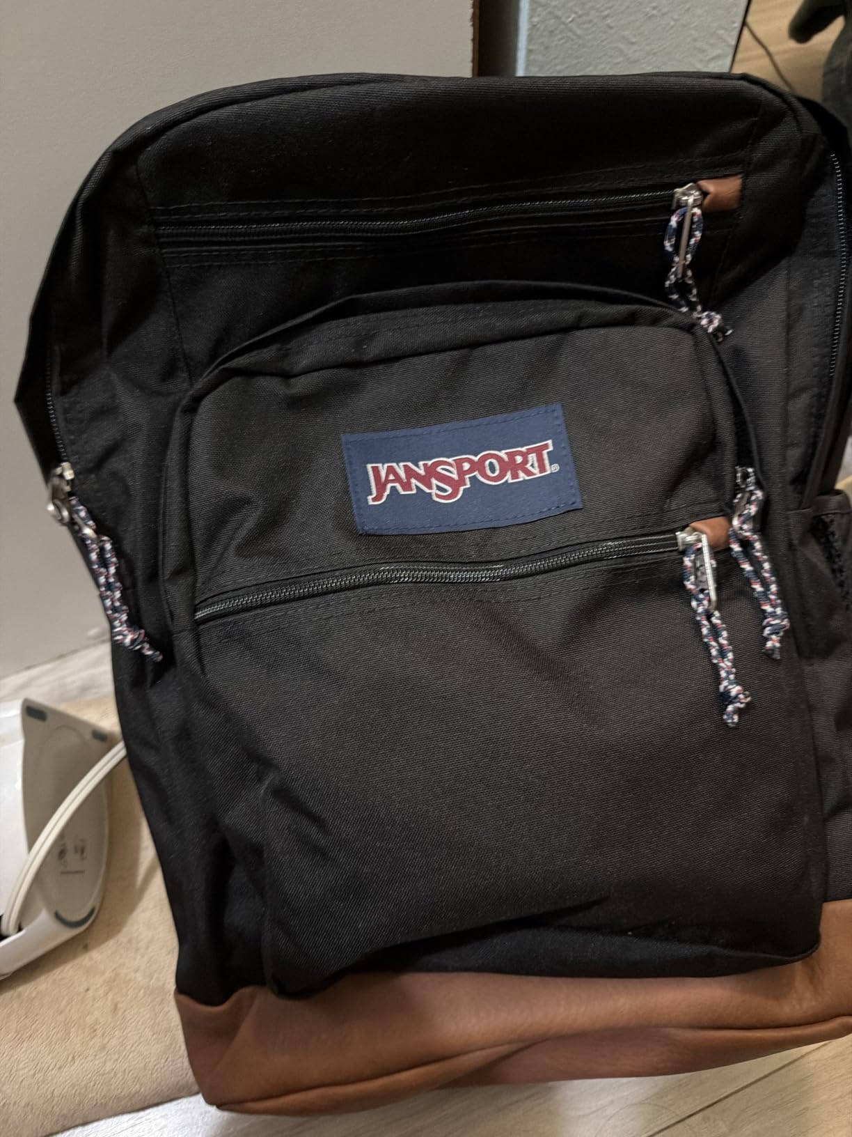 JanSport 34L Cool Backpack – 15-inch Laptop Sleeve, Smokey Grit customer photo 2