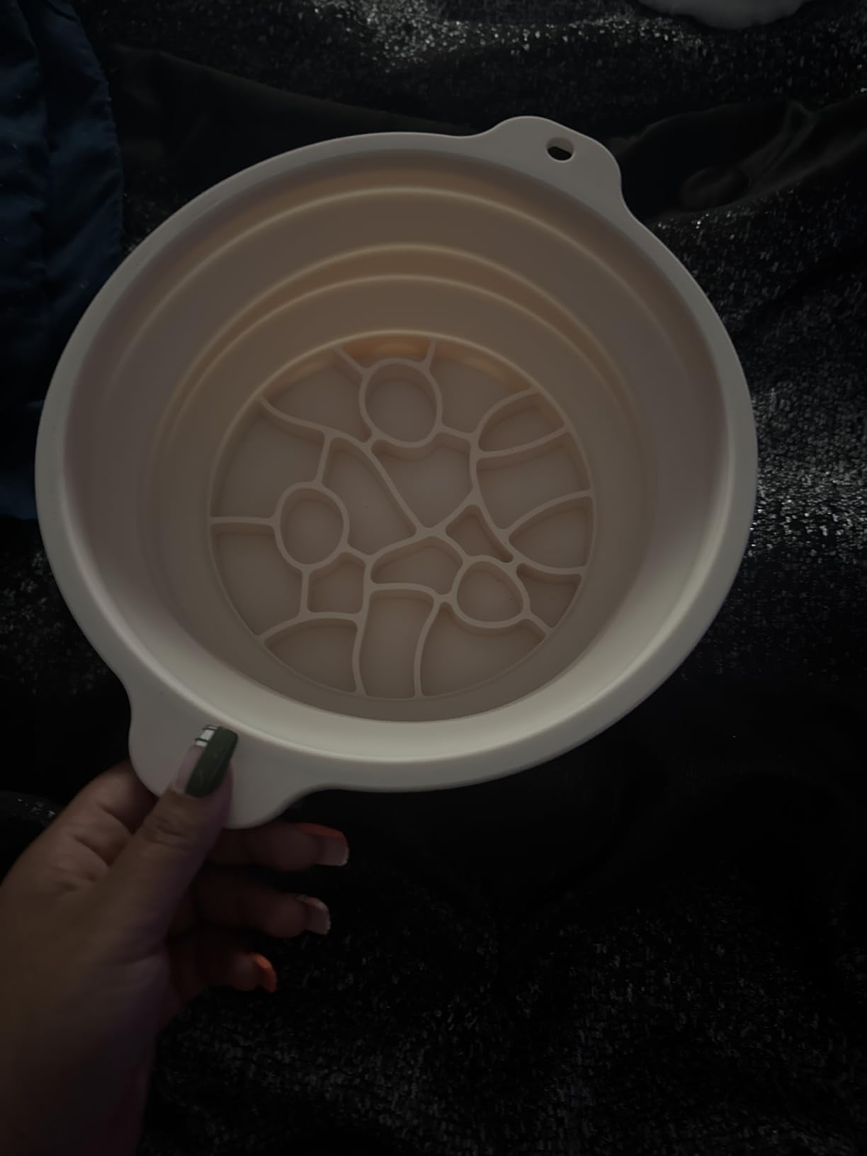 Face Bowl for Ice with Built-in Ice Tray – Collapsible Silicone Facial Ice Bath Bowl for Cold Plunge Therapy, Skin Tightening & Acne Relief – Portable Spa Tool for Home & Travel (White) customer photo 2
