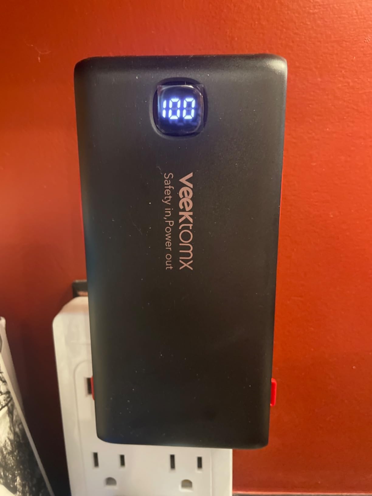 VEEKTOMX Portable Charger with Built-in Cables and AC Wall Plug, 10000mAh customer photo 1