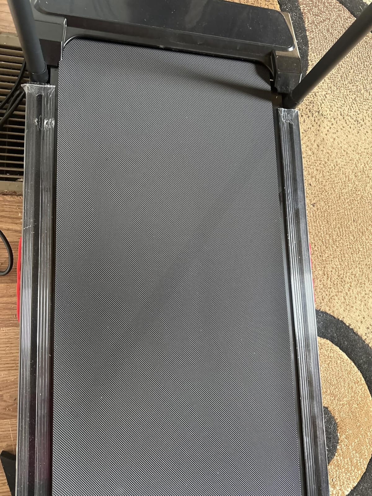 KASSADIN Electric Treadmill for Home Small, Walking Pad with Handle Bar, 3.5HP Portable Mini Treadmill for Home Exercising, Small Walking Pad Treadmill with Handle Bar and Incline, 0.6-10MPH, 400LBS customer photo 1