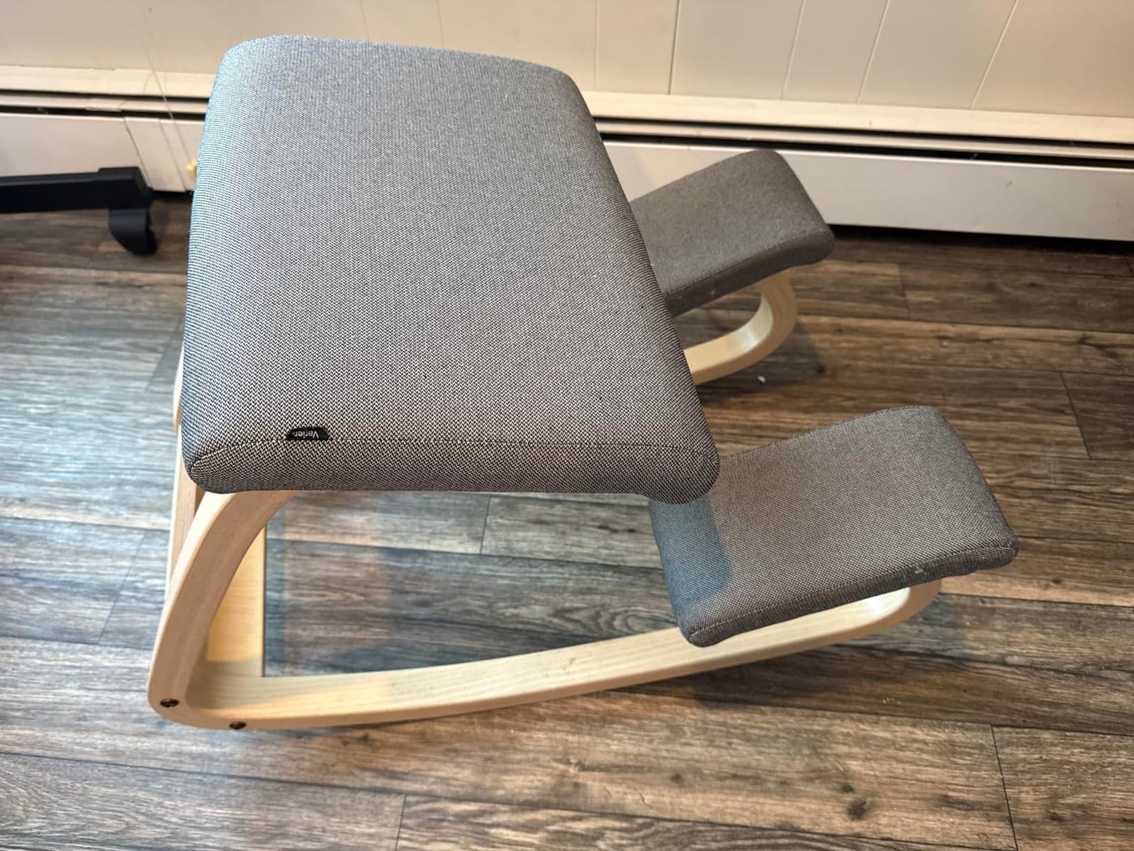 Varier Ergonomic Kneeling Chair, Rocking Knee Stool for Home Office Desk customer photo 2