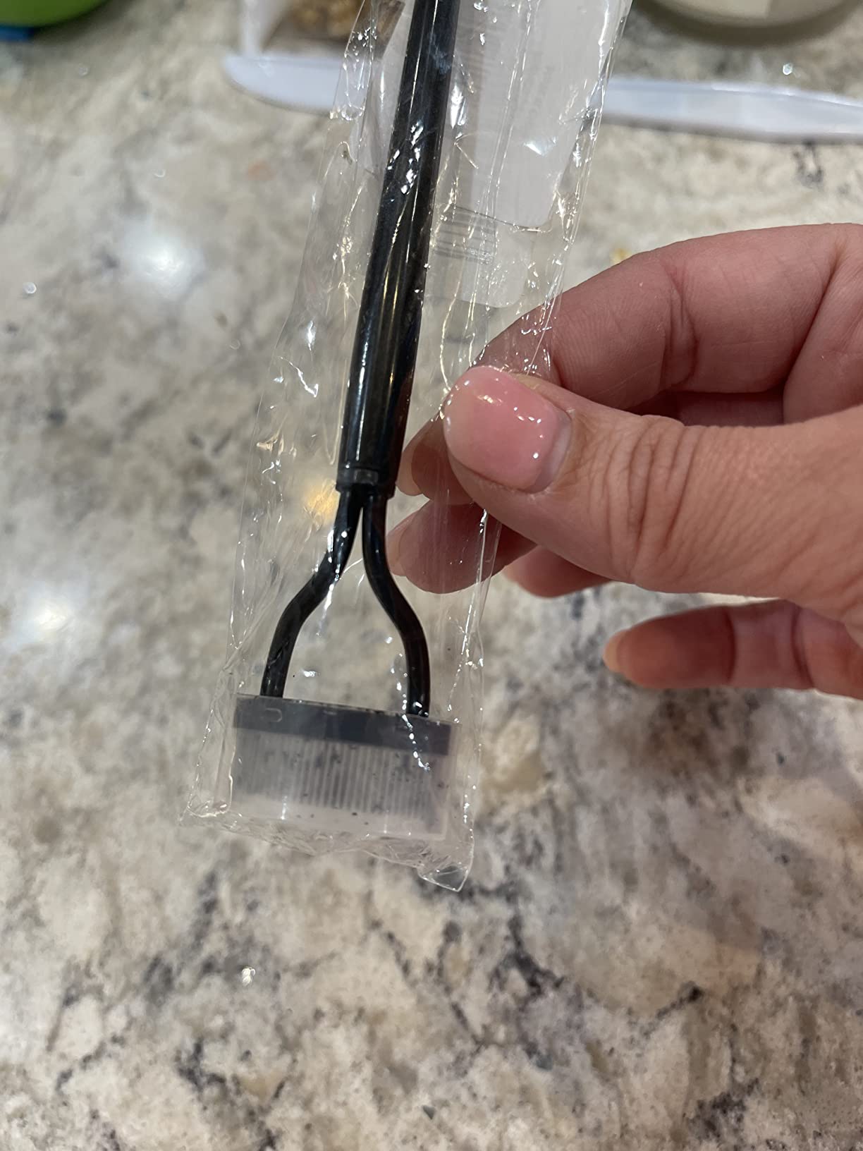 Heated Eyelash Curler - Heated Lash Curler Electric Eyelash Curler 3 Temp Settings for Makeup Tools for Achieving A Natural Curl and Long Lasting Eyelashes, Designed for Women, White BA customer photo 2