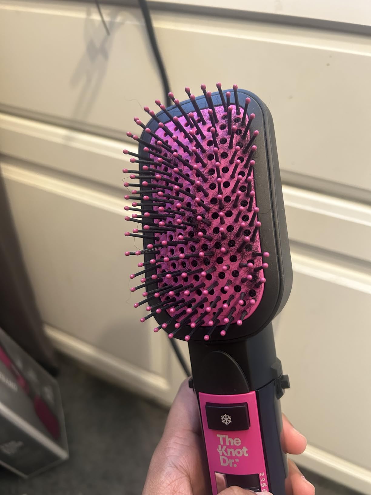 Conair All-in-One Hot Air Brush, Ionic Technology, Mixed Bristles, 1000W customer photo 1