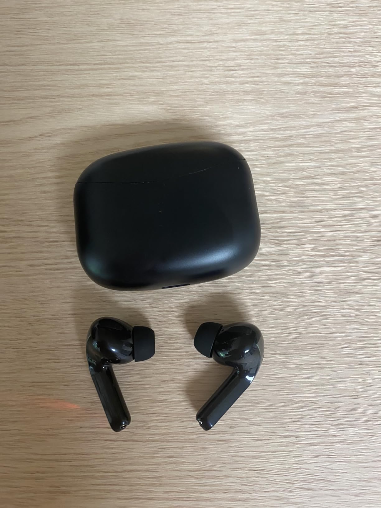OKEEFE Wireless Ear Buds Bluetooth Earbuds Translation Earbuds Real Time 70H Playtime Wireless Headphones AI Bluetooth Headphones for Travel Meeting Sports customer photo 1