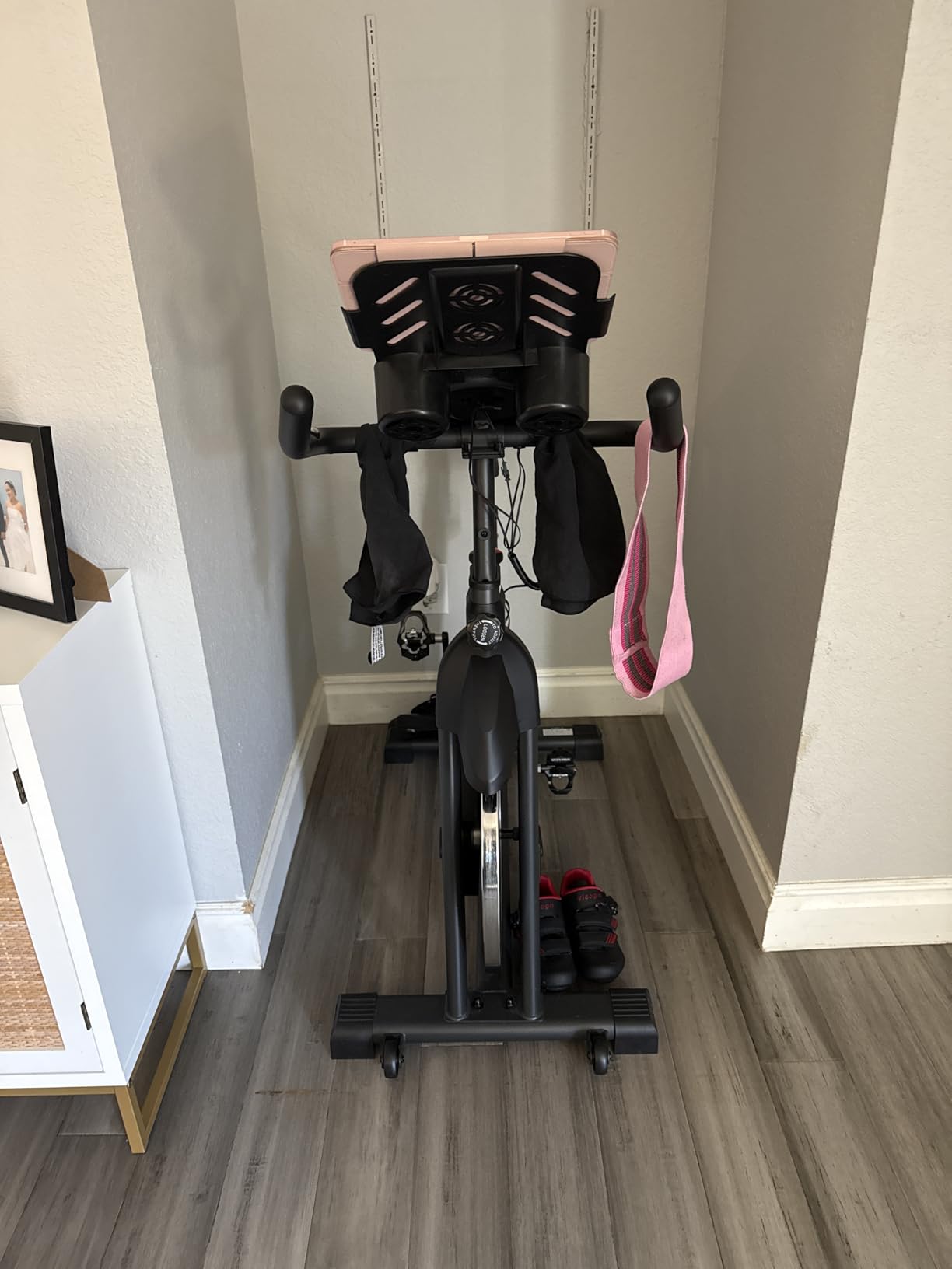 CURSOR Exercise Bike, Magnetic Friction Stationary Bikes for Home with APP customer photo 1